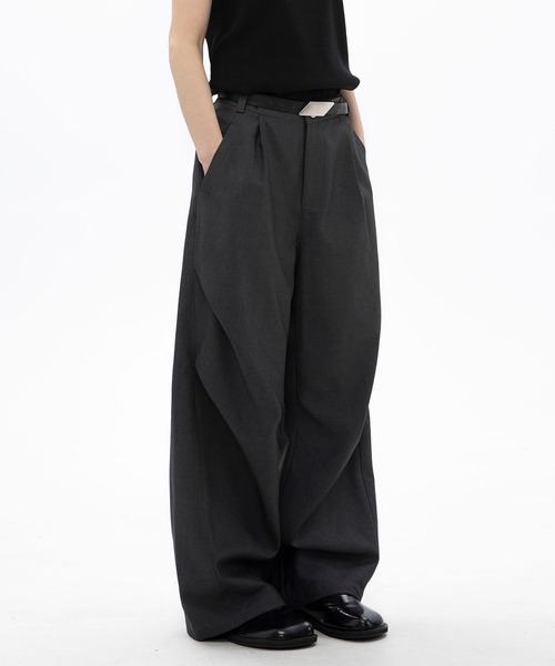 HOOK(フック)の「タックカーブワイドパンツ(カーゴパンツ・メンズ・ダークグレー/ベージュ/ブラック・MEDIUM/LARGE/X-LARGE)」の8枚目の写真