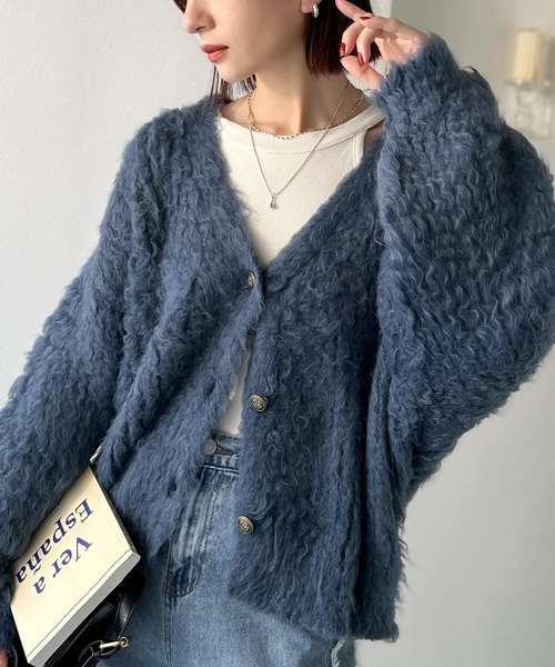 classicalelf（クラシカルエルフ）の「ふんわりボリュームで華やかに◎ロイヤル起毛Vネックカーディガン（カーディガン/ボレロ・レディース・イエロー/ブルー/アイボリー/グレイッシュベージュ・X-LARGE/SMALL/MEDIUM/LARGE）」の20枚目の写真