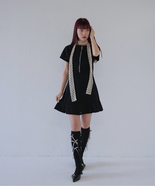 Uenui(ウニュイ)の「【 cunii 】 スタイルアップ×フェミニンな美シルエットZIPワンピース(ワンピース・レディース・ブラック/イエロー/ブルー・FREE)」の16枚目の写真
