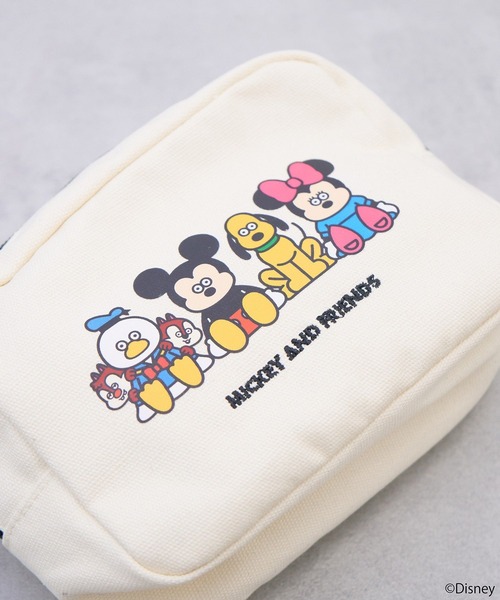 earth music&ecology（アースミュージックアンドエコロジー）の「Disney×Seiji Matsumotoポーチ（ポーチ・レディース・ブラック/オフホワイト・FREE）」の4枚目の写真