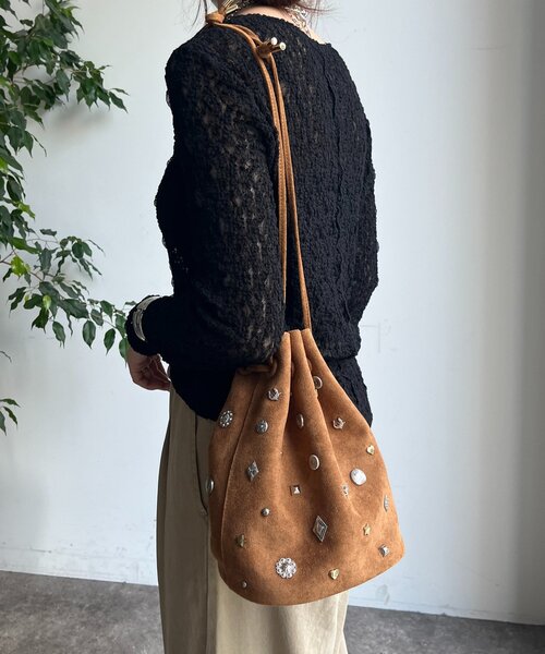 未使用タグ付き DOUDOU ☆ スウェードスタッズドロストバッグ スエードスタッズドロストバッグ（ショルダーバッグ）｜DouDou