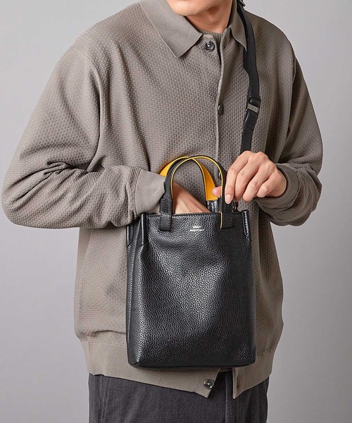 SEEKER（シーカー）の「SEEKER別注 2WAY ショルダーバッグ（ハンドバッグ・メンズ・ブラック系その他/ブラック×グレー/ブラック×イエロー・FREE）」の19枚目の写真
