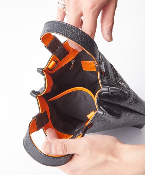 SEEKER（シーカー）の「SEEKER別注 2WAY ショルダーバッグ（ハンドバッグ・メンズ・ブラック系その他/ブラック×グレー/ブラック×イエロー・FREE）」の10枚目の写真