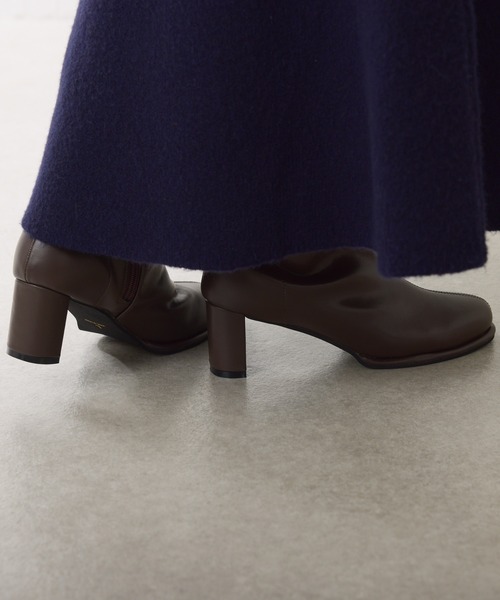 PAPILLONNER（パピヨネ）の「ラウンドトゥショートブーツ（ブーツ・レディース・ダークブラウン/ブラック・S/M/L）」の9枚目の写真