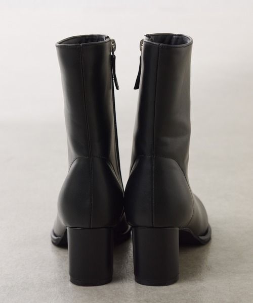 PAPILLONNER（パピヨネ）の「ラウンドトゥショートブーツ（ブーツ・レディース・ダークブラウン/ブラック・S/M/L）」の15枚目の写真