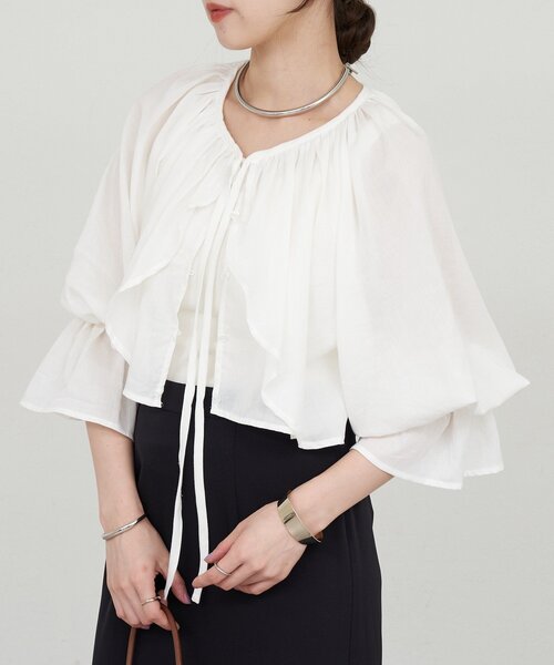 SHENERY（シーナリー）の「フリルボレロブラウス（シャツ/ブラウス・レディース・ブラック/オフホワイト・FREE）」の16枚目の写真