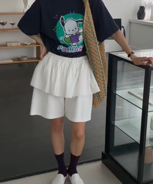 Per sist ence(パーシエンス)の「ナイロンギャザーフリルレイヤードハーフパンツ(その他パンツ・レディース・ホワイト/ブラック/カーキ・ONE SIZE)」の8枚目の写真