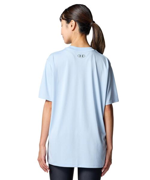 UNDER ARMOUR（アンダーアーマー）の「UAテック オーバーサイズド グラフィック Tシャツ（トレーニング/レディース）（Tシャツ/カットソー・レディース・ブルー系・S/M/L/XL）」の2枚目の写真