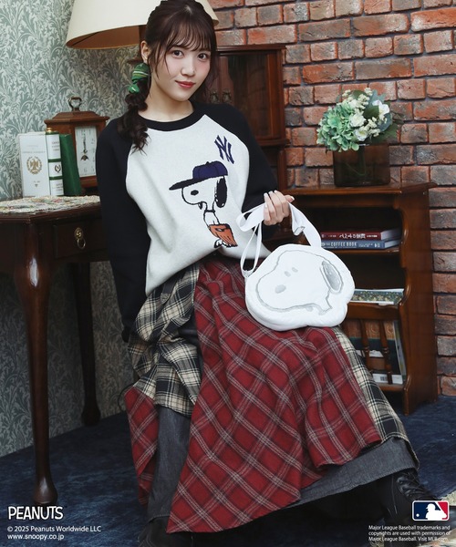 DOUBLE NAME（ダブルネーム）の「PEANUTSコラボパッファーショルダーバッグ（ショルダーバッグ・レディース・オフホワイト・FREE）」の3枚目の写真