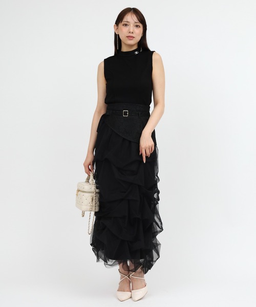 ROYAL PARTY(ロイヤルパーティー)の「プレート付プチハイノースリーブカットトップス(Tシャツ/カットソー・レディース・オフホワイト/ブラック/ボルドー・FREE)」の8枚目の写真