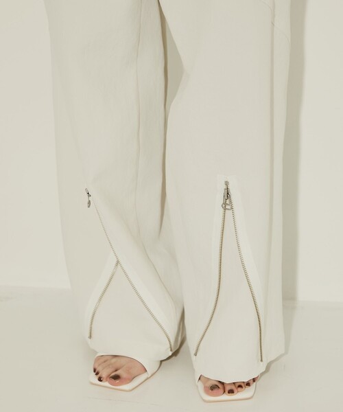 AKANE UTSUNOMIYA(アカネウツノミヤ)の「【AKANE UTSUNOMIYA/アカネウツノミヤ】WAO-FP33-2008/カーゴパンツ/秋服(その他パンツ・レディース・ホワイト/ブラック・38/36)」の14枚目の写真