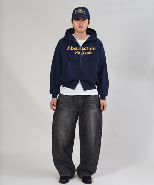 FFEIN(フェイン)の「【FFEIN(フェイン)】ヘビーウエイト2段ロゴ立体フードZIPパーカー / パーカー 裏起毛 ジップ 刺繍 ロゴ フーディ ダブルジップ(パーカー・メンズ・アッシュグレー/ブラック/ネイビー・LARGE/MEDIUM/SMALL)」の6枚目の写真