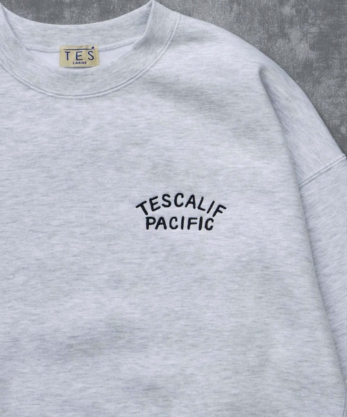 The Endless Summer(エンドレスサマー)の「TES 60s ROLLER DERBY EMB BIG SWEAT / クルーネックスウェット(スウェット・メンズ・ブラック/ネイビー/オフホワイト・X-LARGE/LARGE/MEDIUM/SMALL)」の8枚目の写真