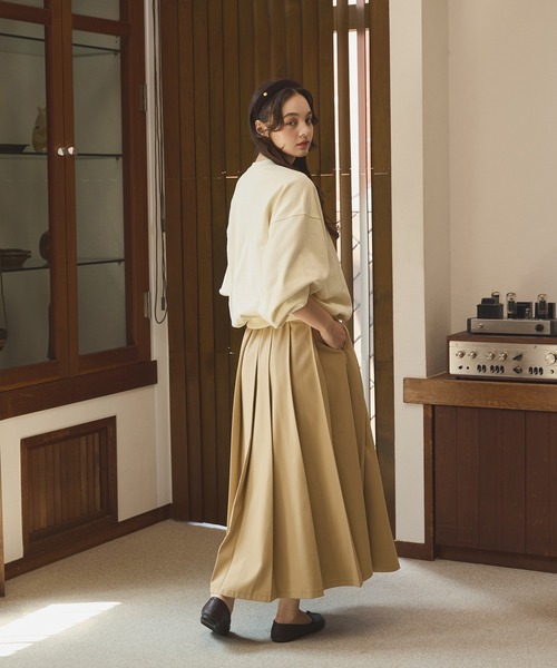 美品 PLEATS PLEASE ロングプリーツスカート 3 ベージュ 無地 Long pleats skirt / ロングプリーツスカート（スカート）｜OLUN