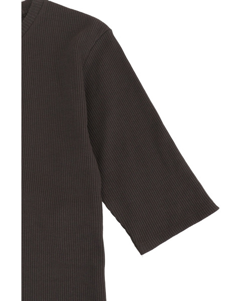 1er Arrondissement(プルミエアロンディスモン)の「リブ5分袖Tシャツ(Tシャツ/カットソー・レディース・オフホワイト/ブラック系その他3/ブラウン系その他5・FREE)」の13枚目の写真