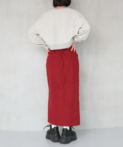 PAGEBOY(ページボーイ)の「フラワーフォトショートスウェット(スウェット・レディース・チャコールグレー/オートミール/オレンジ・FREE)」の15枚目の写真