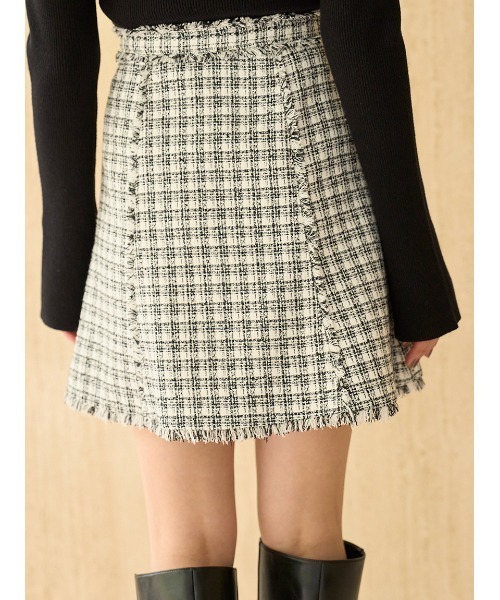 SNIDEL(スナイデル)の「ツイードミニスカート(スカート・レディース・アイボリー/ブルー/ブラック・1/0)」の11枚目の写真