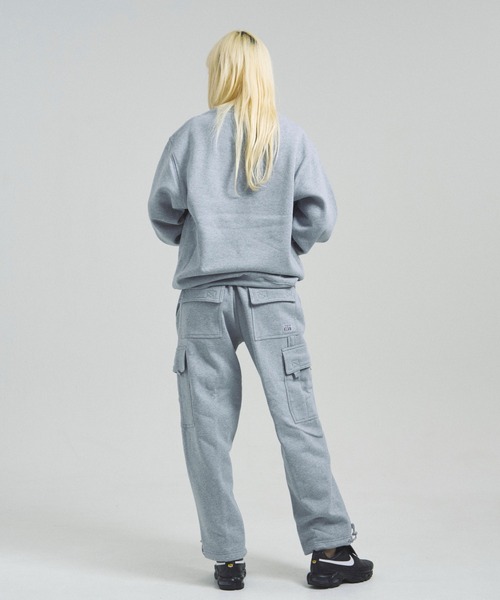 PRO CLUB (プロクラブ)の「Pro Club Heavyweight Crew Neck Fleece Pullover Sweater(スウェット・メンズ・ブラック/グレー・M/L/XL)」の6枚目の写真