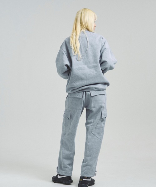 PRO CLUB (プロクラブ)の「Pro Club Heavyweight Crew Neck Fleece Pullover Sweater(スウェット・メンズ・ブラック/グレー・M/L/XL)」の4枚目の写真