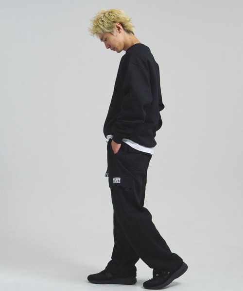 PRO CLUB (プロクラブ)の「Pro Club Heavyweight Crew Neck Fleece Pullover Sweater(スウェット・メンズ・ブラック/グレー・M/L/XL)」の12枚目の写真