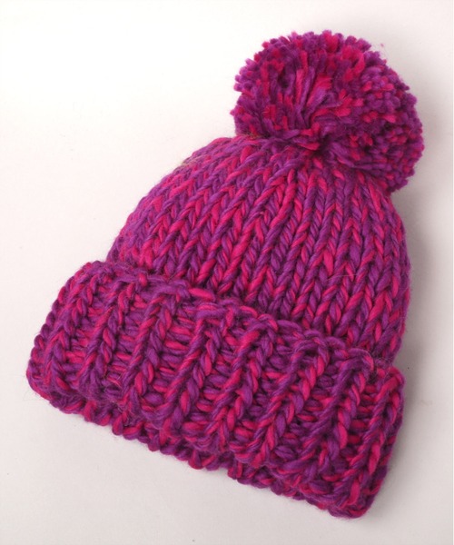 CA4LA(カシラ)の「HAND KNITTED BIG POMPOM(ニットキャップ/ビーニー・メンズ・ピンク/ホワイト/イエロー/ブラック・ONESIZE)」の4枚目の写真