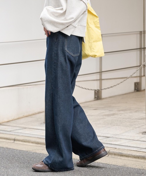 MONO-MART(モノマート)の「<速乾・ウォッシャブル>ヴィンテージライク ハイウエストルーズデニムパンツ(デニムパンツ・レディース・ブルー系/グレー/ブルー/ワンウォッシュ/ライトブルー・M/S/L)」の14枚目の写真