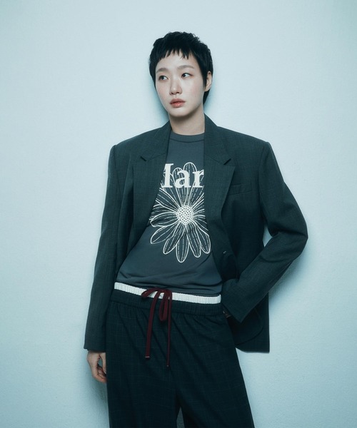 Mardi Mercredi（マルディメクルディ）の「TSHIRT LONG SLEEVE FLOWERMARDI / Tシャツ ロングスリーブ フラワーマルディ（Tシャツ/カットソー・レディース・ブラウン/ネイビー/チャコール/クリーム/チャコールグレー/ブラウン系その他・FREE）」の13枚目の写真