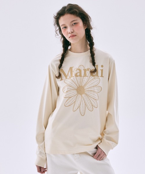 Mardi Mercredi(マルディメクルディ)の「TSHIRT LONG SLEEVE FLOWERMARDI / Tシャツ ロングスリーブ フラワーマルディ(Tシャツ/カットソー・レディース・ブラウン/ネイビー/チャコール/クリーム/チャコールグレー/ブラウン系その他/ベージュ系その他/オートミール/ベージュ系その他2/ブラック×レッド/ベージュ系その他3/アイボリー系1・FREE)」の14枚目の写真