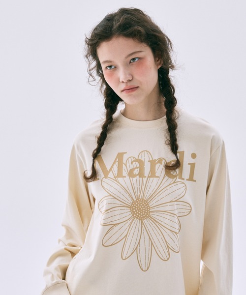 Mardi Mercredi(マルディメクルディ)の「TSHIRT LONG SLEEVE FLOWERMARDI / Tシャツ ロングスリーブ フラワーマルディ(Tシャツ/カットソー・レディース・ブラウン/ネイビー/チャコール/クリーム/チャコールグレー/ブラウン系その他/ベージュ系その他/オートミール/ベージュ系その他2/ブラック×レッド/ベージュ系その他3/アイボリー系1・FREE)」の13枚目の写真