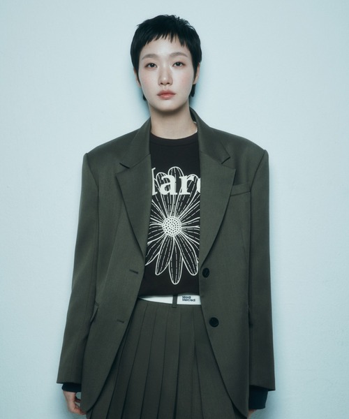 Mardi Mercredi(マルディメクルディ)の「TSHIRT LONG SLEEVE FLOWERMARDI / Tシャツ ロングスリーブ フラワーマルディ(Tシャツ/カットソー・レディース・ブラウン/ネイビー/チャコール/クリーム/チャコールグレー/ブラウン系その他/ベージュ系その他/オートミール/ベージュ系その他2/ブラック×レッド/ベージュ系その他3/アイボリー系1・FREE)」の19枚目の写真
