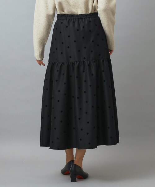 DRESSTERIOR（ドレステリア）の「【CLASSY.12月号掲載】フロッキードットスカート（スカート・レディース・ブラック系/キャメル・36/34/40/38）」の8枚目の写真