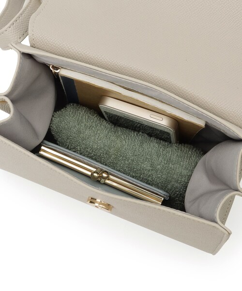 couture brooch（クチュールブローチ）の「リボンデザイン2WAYバッグ（ハンドバッグ・レディース・ブラック/ナチュラル・00）」の18枚目の写真