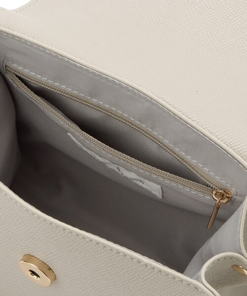 couture brooch（クチュールブローチ）の「リボンデザイン2WAYバッグ（ハンドバッグ・レディース・ブラック/ナチュラル・00）」の17枚目の写真