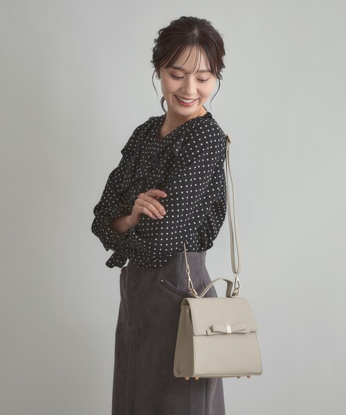 couture brooch（クチュールブローチ）の「リボンデザイン2WAYバッグ（ハンドバッグ・レディース・ブラック/ナチュラル・00）」の12枚目の写真