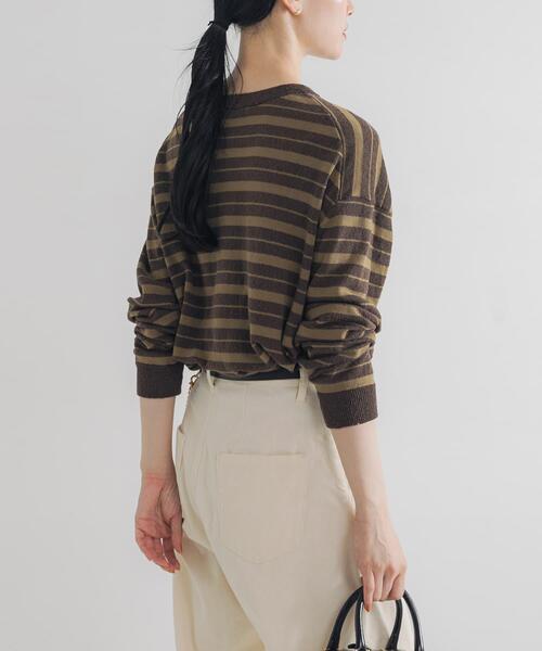 URBAN RESEARCH(アーバンリサーチ)の「マルチボーダークルーネックニット(ニット/セーター・レディース・チャコールグレー/カーキ・FREE)」の3枚目の写真