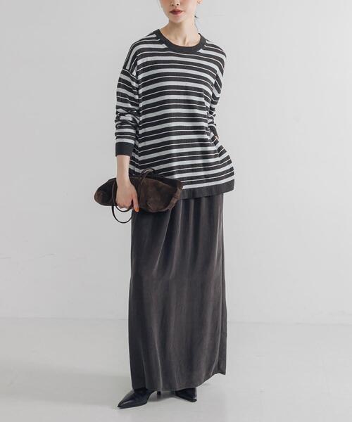 URBAN RESEARCH(アーバンリサーチ)の「マルチボーダークルーネックニット(ニット/セーター・レディース・チャコールグレー/カーキ・FREE)」の15枚目の写真