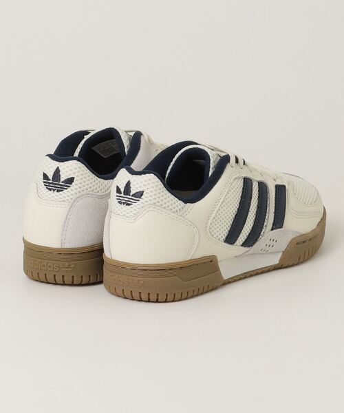 adidas(アディダス)の「フェヒテン インドア コンソーシアム / FECHTEN INDOOR CONSORTIUM Shoes / アディダスオリジナルス adidas Originals(スニーカー・メンズ・ホワイト・27.0cm/26.5cm/26.0cm/29.0cm/28.5cm/28.0cm/27.5cm/25.5cm/25.0cm/24.0cm/23.0cm)」の9枚目の写真