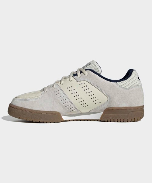 adidas(アディダス)の「フェヒテン インドア コンソーシアム / FECHTEN INDOOR CONSORTIUM Shoes / アディダスオリジナルス adidas Originals(スニーカー・メンズ・ホワイト・27.0cm/26.5cm/26.0cm/29.0cm/28.5cm/28.0cm/27.5cm/25.5cm/25.0cm/24.0cm/23.0cm)」の6枚目の写真