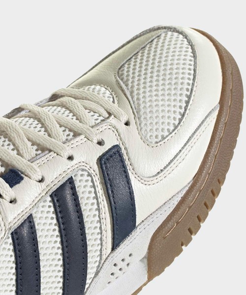 adidas(アディダス)の「フェヒテン インドア コンソーシアム / FECHTEN INDOOR CONSORTIUM Shoes / アディダスオリジナルス adidas Originals(スニーカー・メンズ・ホワイト・27.0cm/26.5cm/26.0cm/29.0cm/28.5cm/28.0cm/27.5cm/25.5cm/25.0cm/24.0cm/23.0cm)」の7枚目の写真