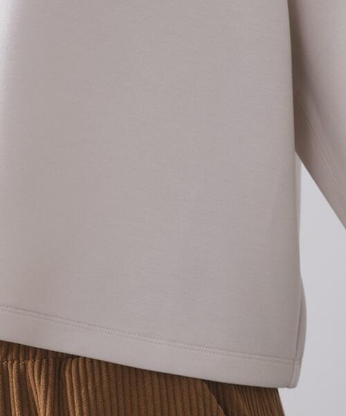 OPAQUE.CLIP(オペークドットクリップ)の「スキッパートップス【UVケア/洗濯機OK】(Tシャツ/カットソー・レディース・チャコールグレー/オフホワイト/ブラウン系・40/38/42)」の21枚目の写真
