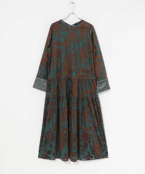 URBAN RESEARCH ROSSO WOMEN（アーバンリサーチ　ロッソ）の「フロッキープリントティアードワンピース（ワンピース・レディース・グリーン系その他/ブラック・FREE）」の18枚目の写真