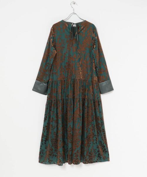 URBAN RESEARCH ROSSO WOMEN（アーバンリサーチ　ロッソ）の「フロッキープリントティアードワンピース（ワンピース・レディース・グリーン系その他/ブラック・FREE）」の19枚目の写真