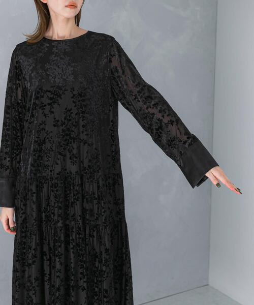 URBAN RESEARCH ROSSO WOMEN（アーバンリサーチ　ロッソ）の「フロッキープリントティアードワンピース（ワンピース・レディース・グリーン系その他/ブラック・FREE）」の8枚目の写真