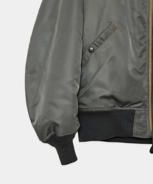markaware(マーカウェア)の「【markaware/marka】ナイロンツイル / MA-1(MA-1・メンズ・セージグリーン/ブラック・1/2)」の10枚目の写真