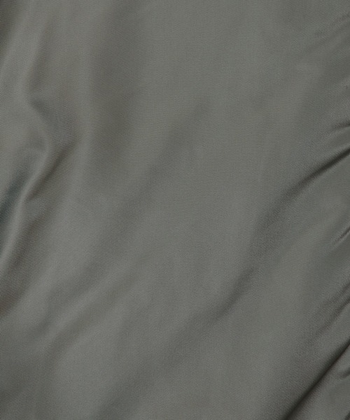 markaware(マーカウェア)の「【markaware/marka】ナイロンツイル / MA-1(MA-1・メンズ・セージグリーン/ブラック・1/2)」の7枚目の写真
