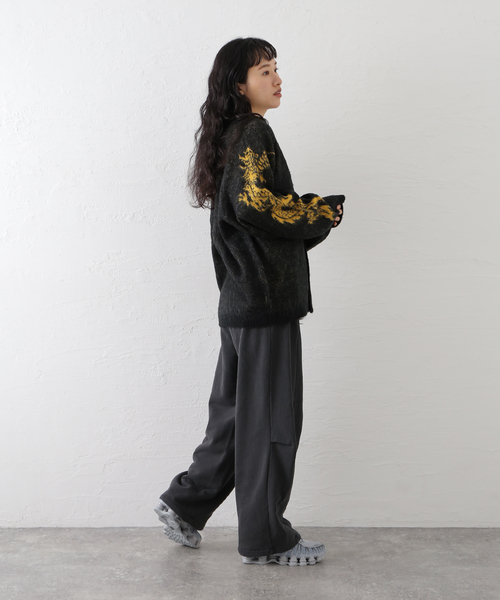 THRIFTY LOOK(スリフティールック)の「THRIFTY LOOK / スリフティ ルック Raglan Sleeve Logo Cardigan(カーディガン/ボレロ・メンズ・ブラック/ブラック系その他・MEDIUM/LARGE)」の6枚目の写真