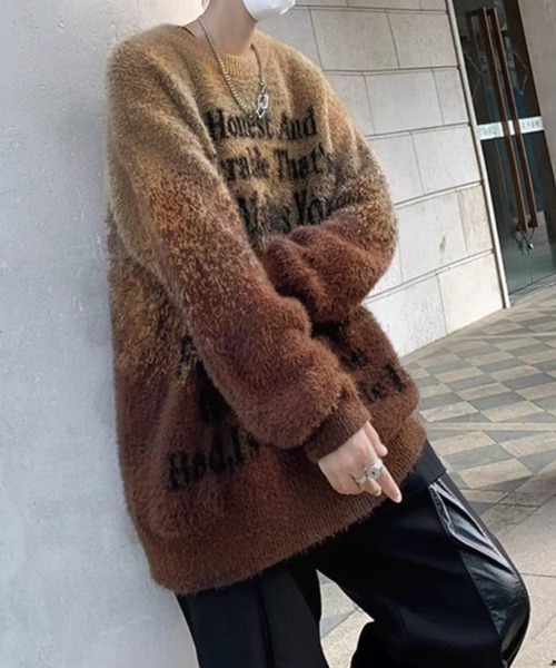 VIBGYOR（ヴィブジョー）の「グラデーションニット ロゴニットプルオーバー / ユニセックス 韓国ストリート (CZ)（ニット/セーター・メンズ・ブラウン/ブラック・FREE）」の3枚目の写真