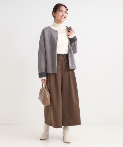 Cutie Blonde（キューティーブロンド）の「【S-LL】上品なレースハイネックトップス（Tシャツ/カットソー・レディース・ブラック/ブラウン系その他/ホワイト・01/02/03/04）」の4枚目の写真