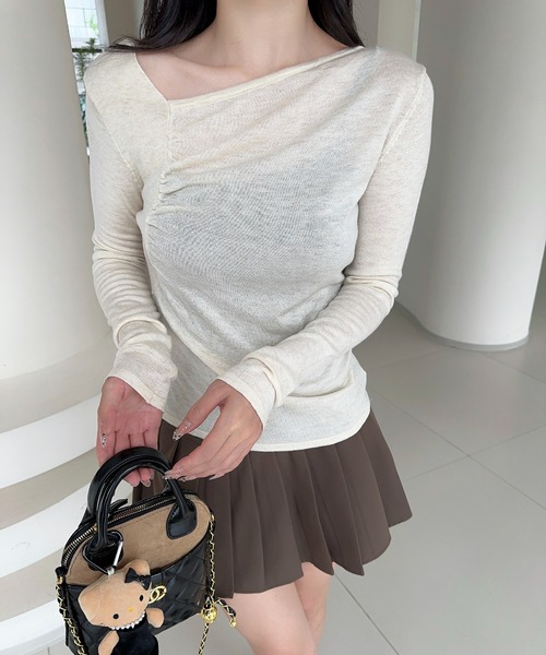 Jasmine Grandiflorum(ジャスミングランディフローラム)の「【Jasmine】アシンメトリーニットプルオーバー(ニット/セーター・レディース・アイボリー/ブラック/ブルー/ピンク・FREE)」の10枚目の写真