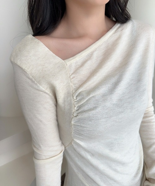 Jasmine Grandiflorum(ジャスミングランディフローラム)の「【Jasmine】アシンメトリーニットプルオーバー(ニット/セーター・レディース・アイボリー/ブラック/ブルー/ピンク・FREE)」の11枚目の写真